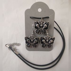 🆕 Handmade Gothic Butterfly Skeleton Necklace and Earrings Set